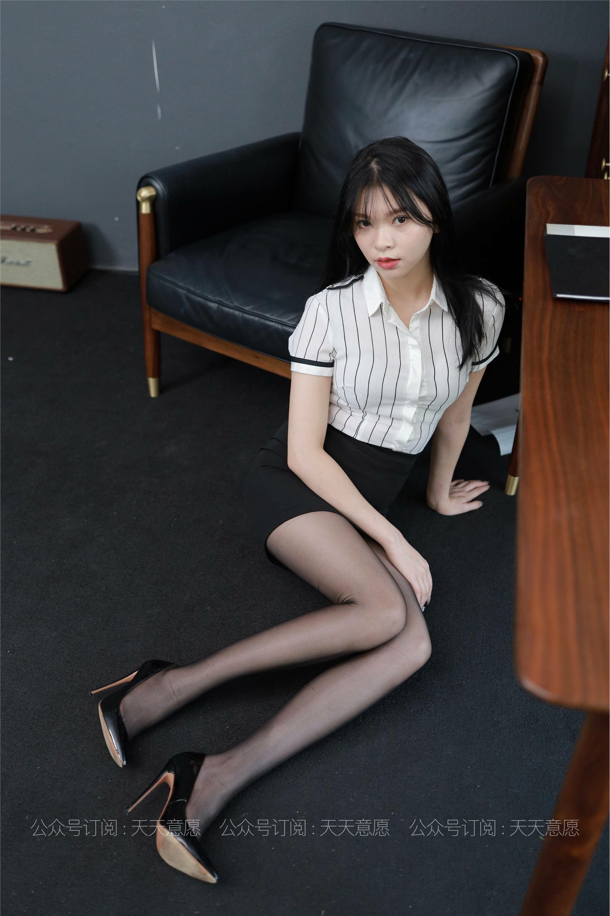 IESS异思趣向  2021.09.08 丝享家913：小七《长腿OL装》